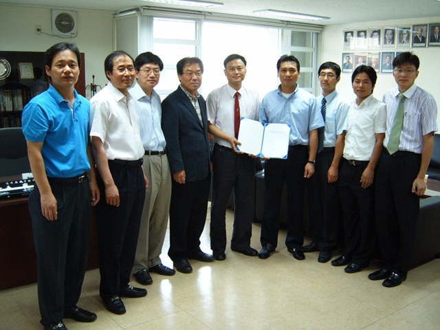 기재협회 광주지회와 HODEX 2008 기자재전시회 조인식 첨부파일 : 1216738800_238.jpg