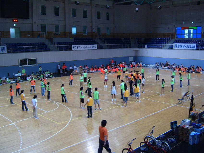 체육대회 피구 첨부파일 : 1245078000_305.jpg