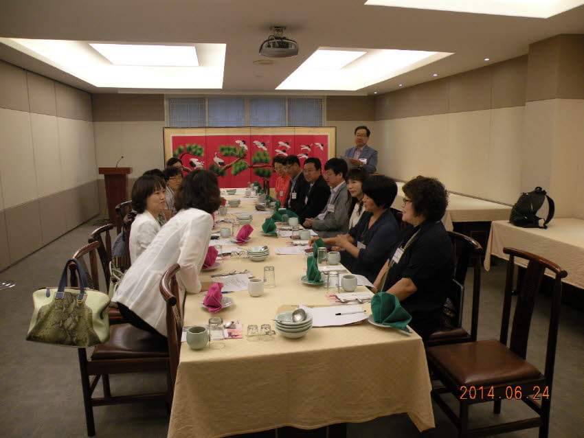 조선대와 전남대 치전원 여자교수와 간담회 첨부파일 : 1403622000_451.jpg
