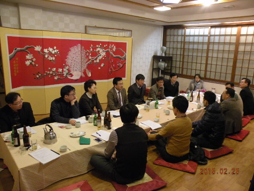 윤리위원회 간담회 개최 첨부파일 : 1424962800_495.jpg