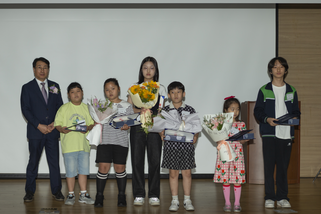 제79회 구강보건의 날 기념  구강보건상시상식 개최 첨부파일 : 1718341198.jpg