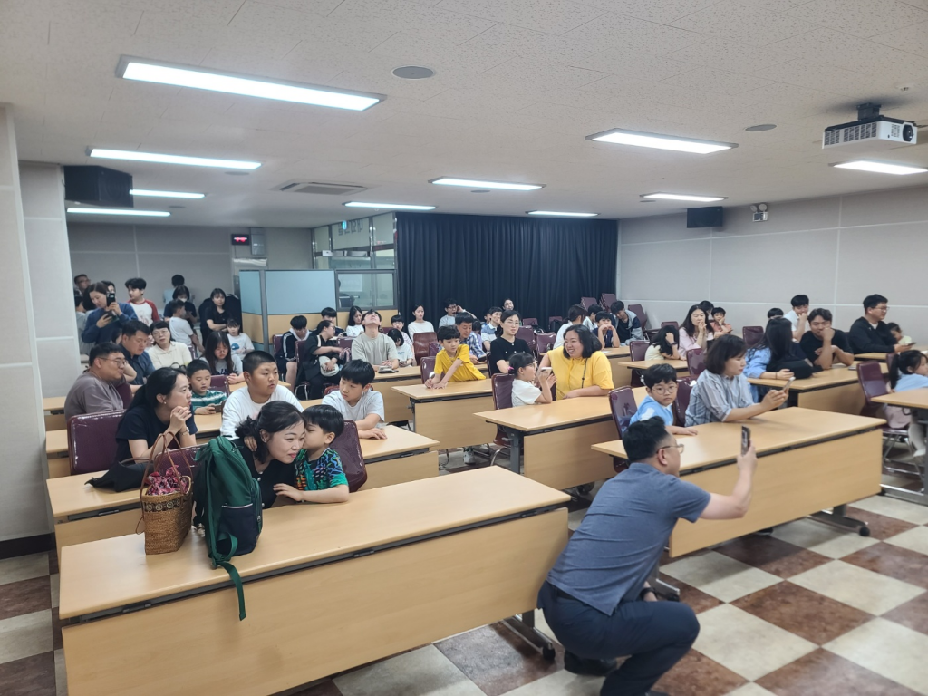 2025 건치인 최종심사 개최 첨부파일 : 1747904333.jpg