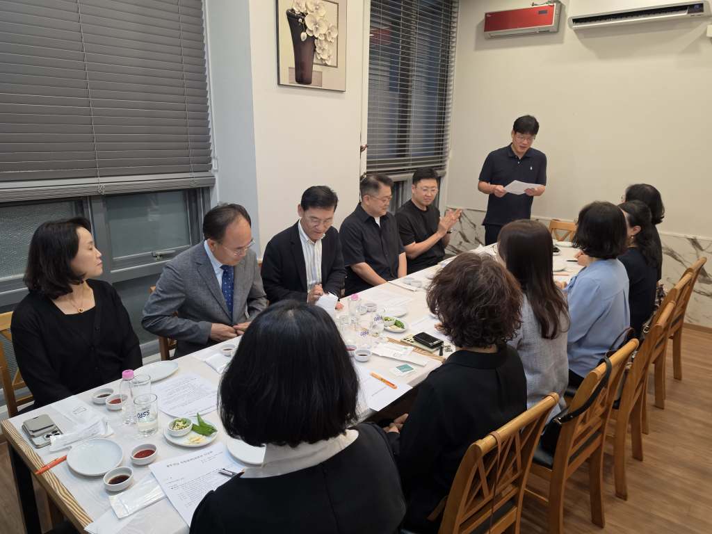 치위생(학)과장과 간담회 성료 첨부파일 : 1780823845.jpg